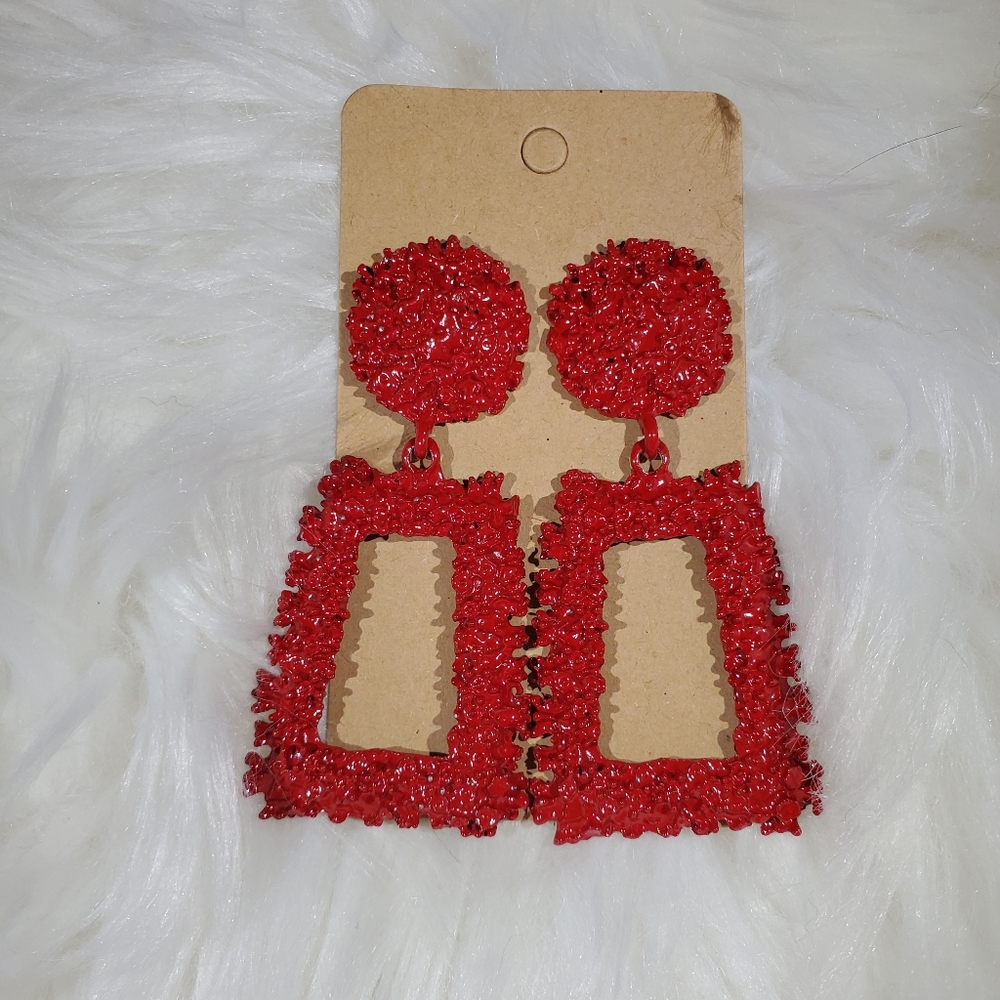 ❤ Gorgeous Red Chunky Dangle Earrings